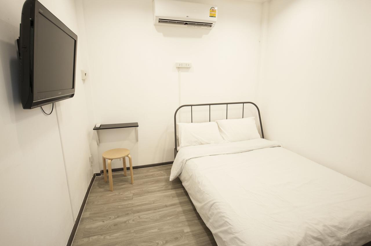 The Hidden House Hostel Μπανγκόκ Εξωτερικό φωτογραφία