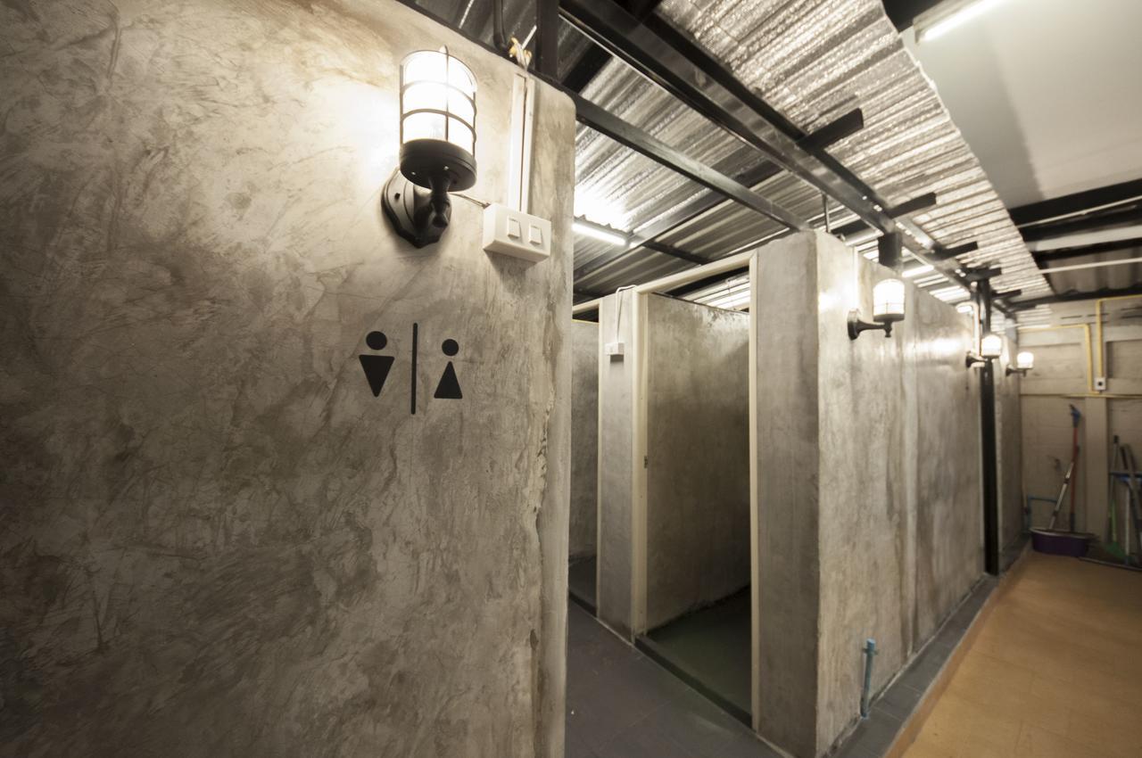 The Hidden House Hostel Μπανγκόκ Εξωτερικό φωτογραφία
