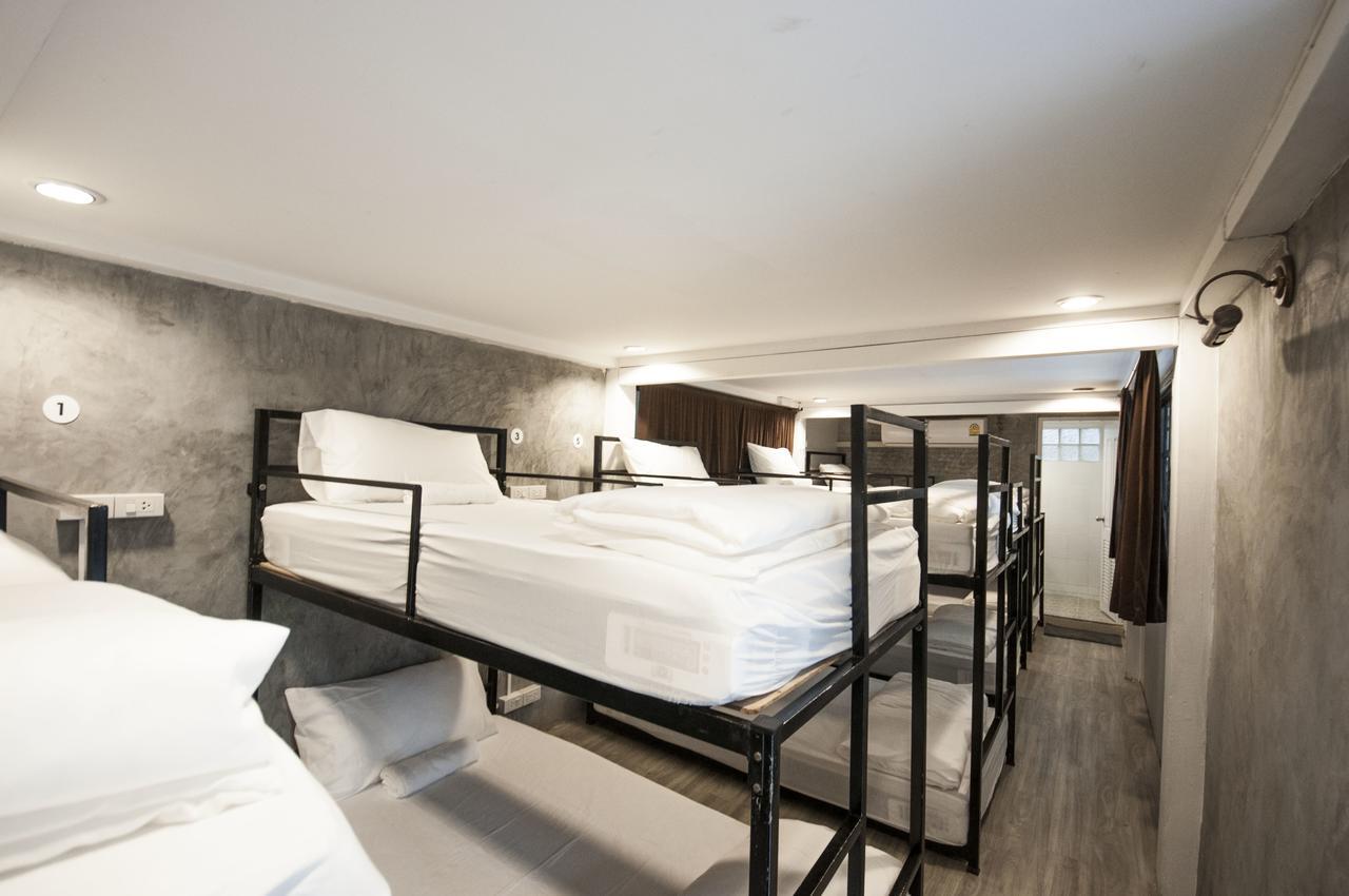 The Hidden House Hostel Μπανγκόκ Εξωτερικό φωτογραφία