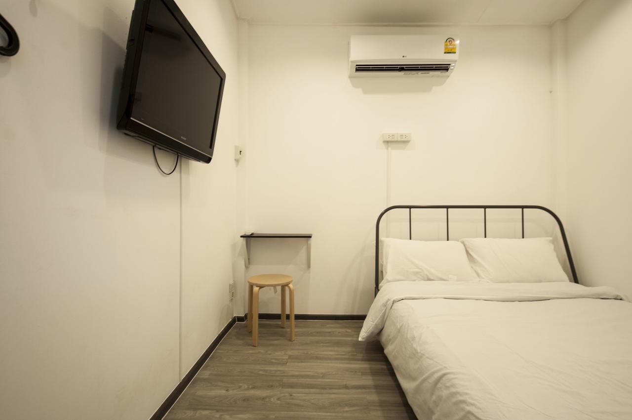 The Hidden House Hostel Μπανγκόκ Εξωτερικό φωτογραφία