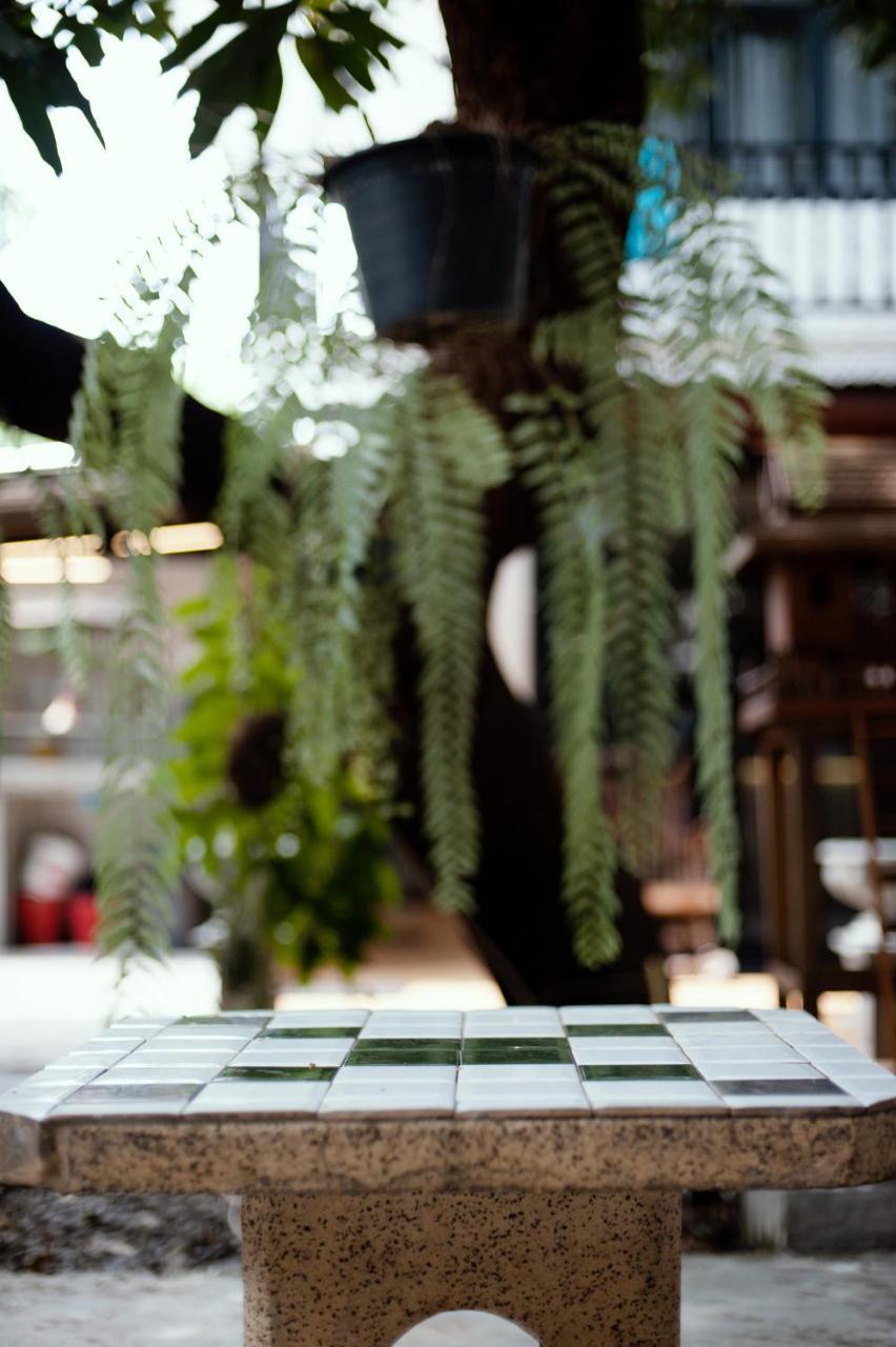 The Hidden House Hostel Μπανγκόκ Εξωτερικό φωτογραφία